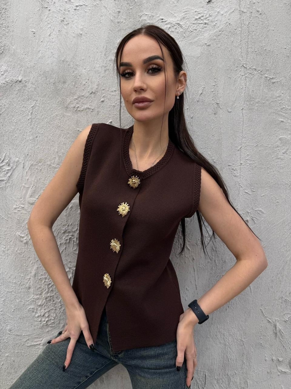 жилет трикотажный,жилет,вязаные жилеты,жилетка,жилет на пуговицах