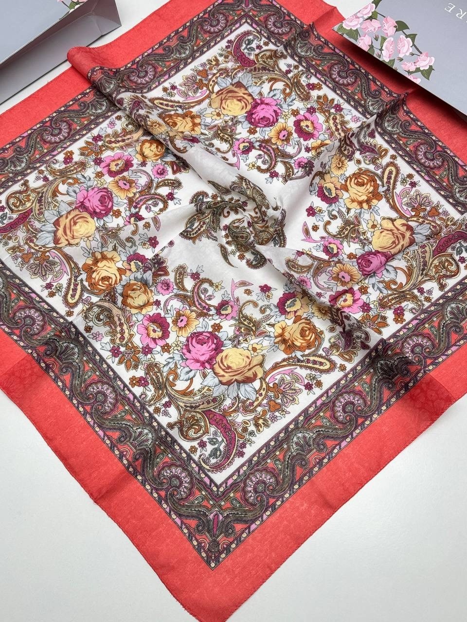 платок женский,красивый платок,платок,палантин платок,коробки для платков