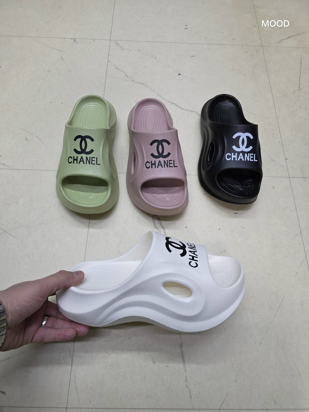 ,шлепанцы шанель,шлёпанцы женские,шлепки chanel,шлепанцы chanel