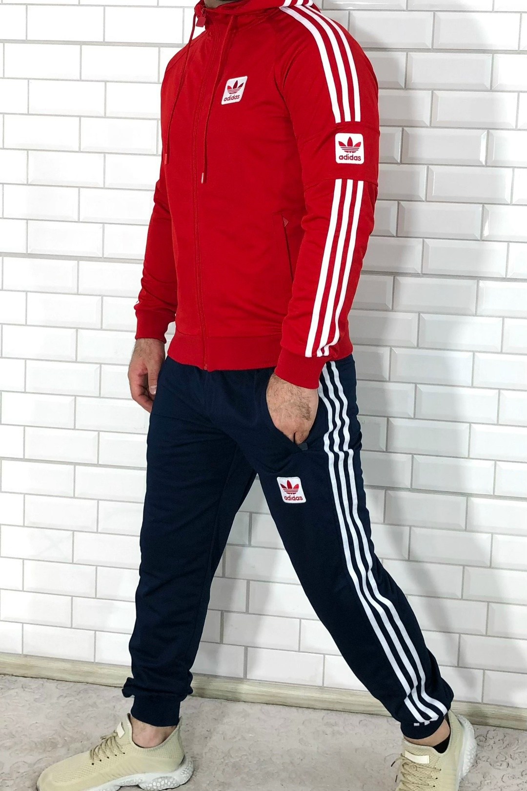 костюм спортивный адидас,костюм спортивный adidas мужской,спортивные костюмы адидас мужские,спортивка адидас красная мужская,спортивный костюм адидас мужской красный