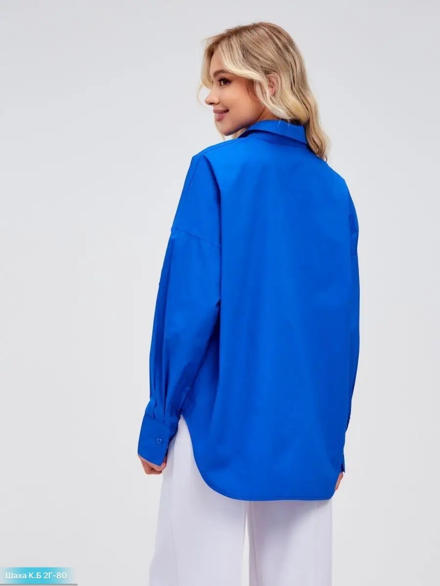 мода стиль,голубая рубашка оверсайз офисная,модные брюки,голубая рубашка оверсайз