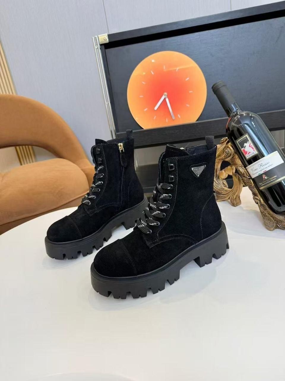 ,женские ботинки,замшевые ботинки,зимние ботинки прада,ботинки