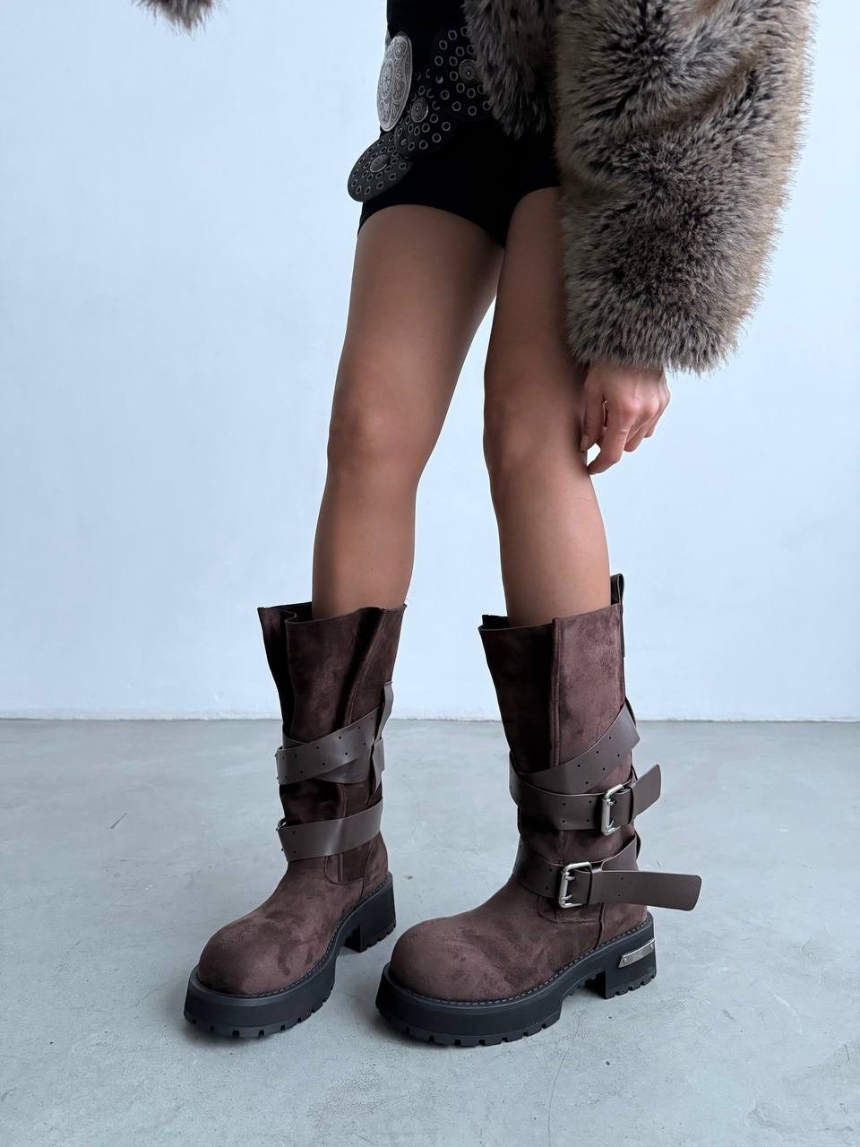 женские сапоги,,сапоги модные,сапоги женские коричневые,модные женские сапоги