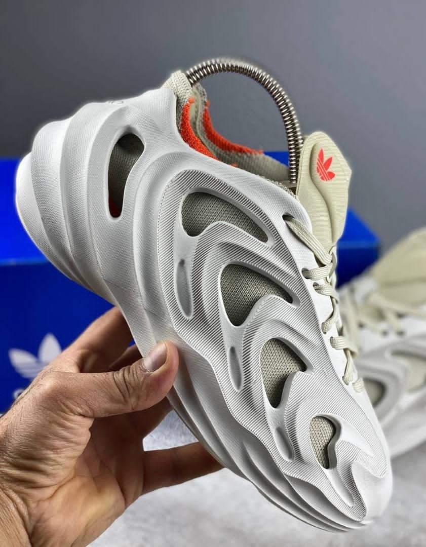 кроссовки adidas adifom q,кроссовки adidas adifom,кроссовки adidas,adidas adifom q,adidas yeezy foam runner ararat