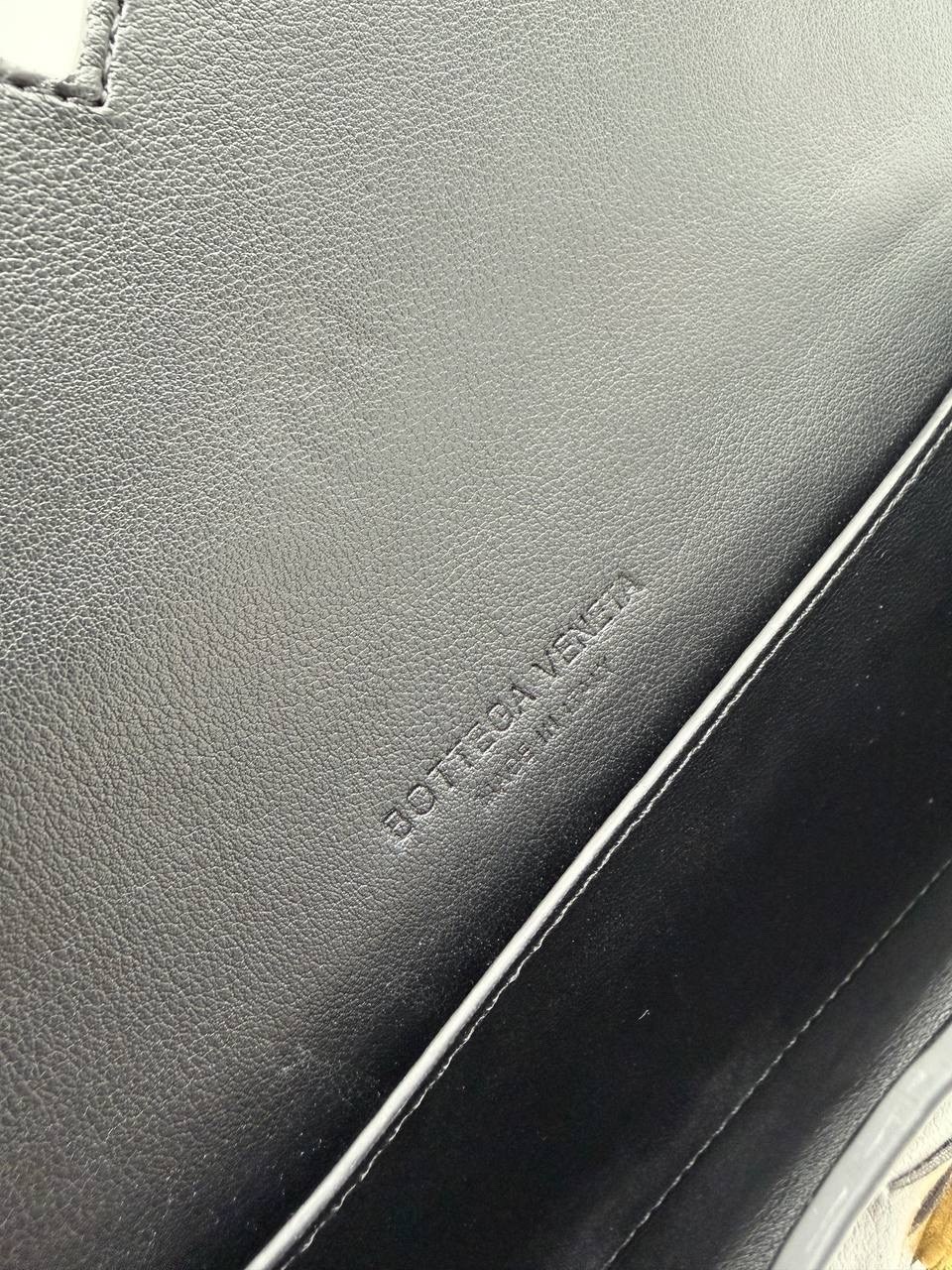 женский кожаный клатч bottega veneta andiamo черный,женская сумка bottega veneta,клатч bottega veneta,bottega veneta сумка,клатч bottega veneta andiamo