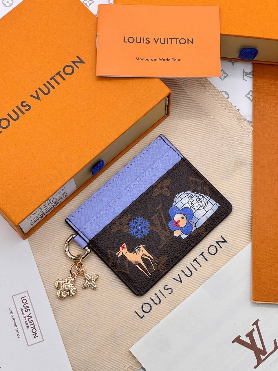 louis vuitton картхолдер,louis vuitton кошелек,визитница картхолдер louis vuitton,брелок для сумки,женские кошельки