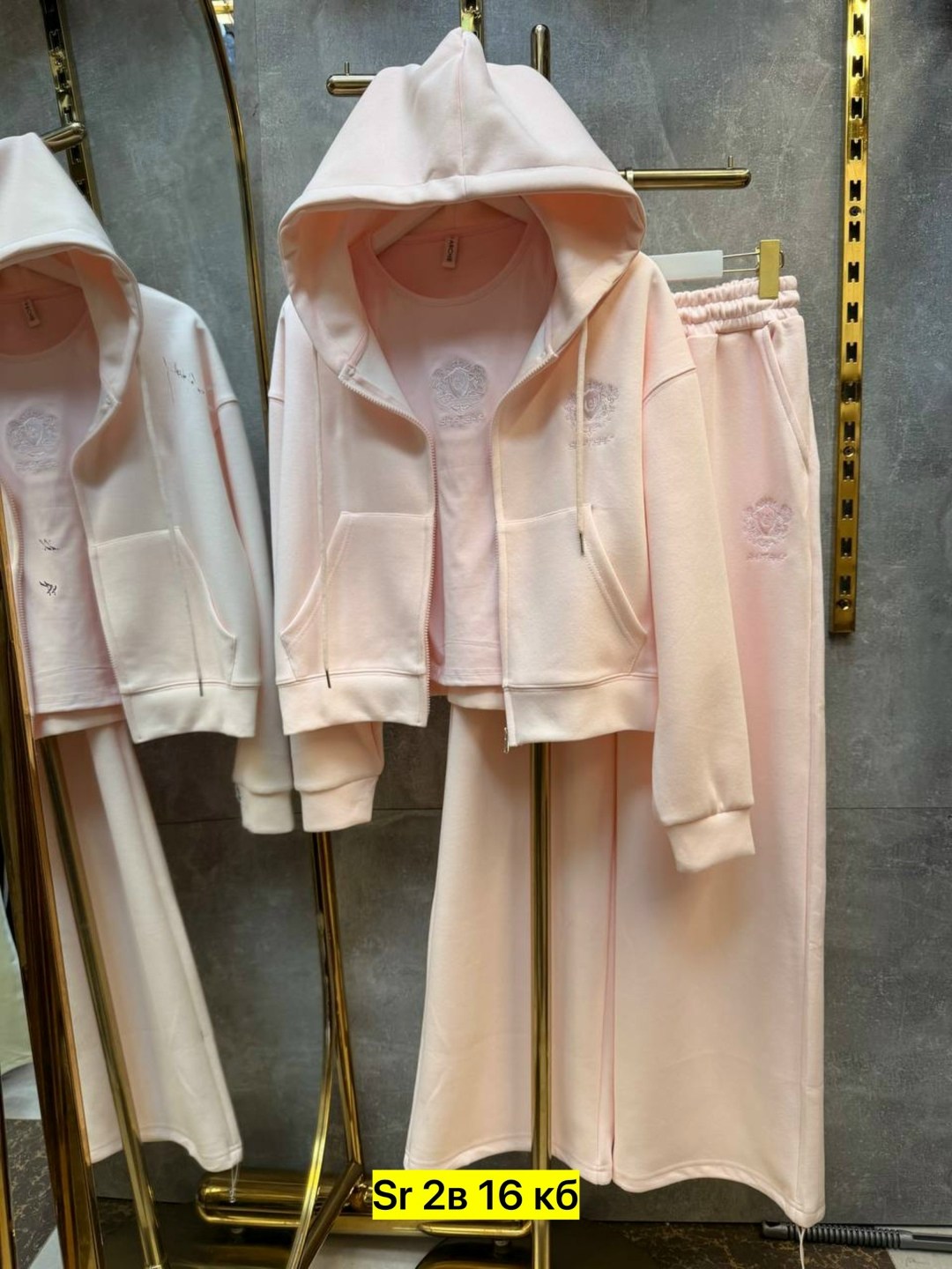 спортивные костюмы на флисе,спортивный костюм женский,спортивный костюм,костюм на флисе,женский костюм