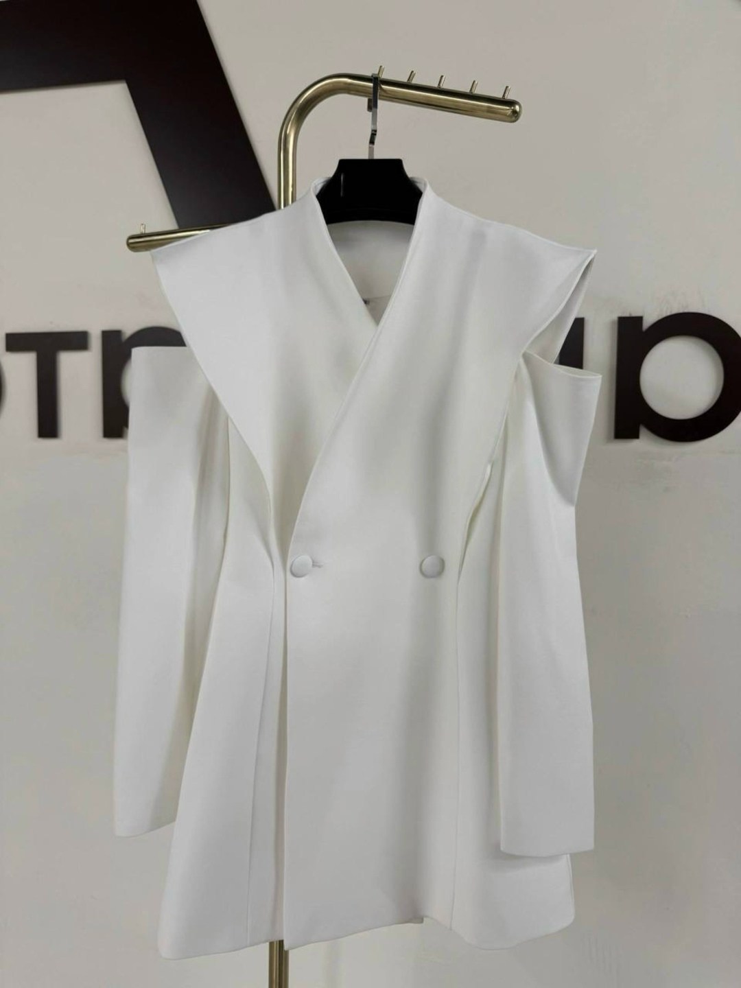 женский жилет,женские жакеты,двубортный жакет,женский асимметричный блейзер twotwinstyle