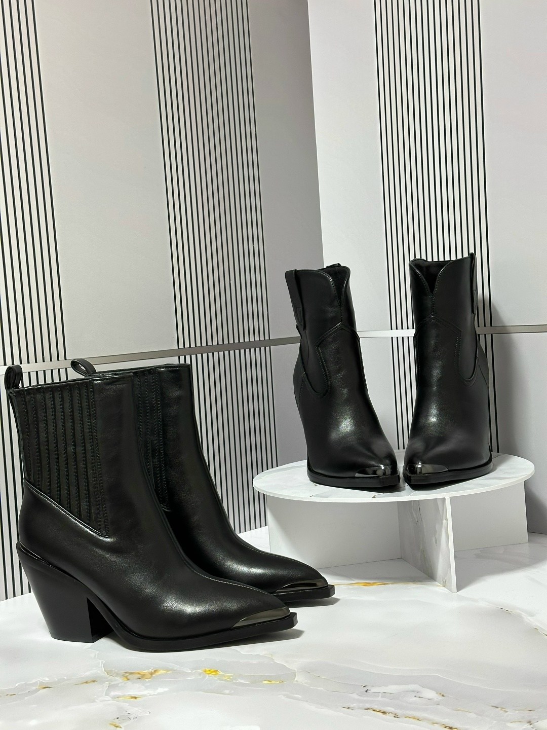 ,женские ботильоны,ботильоны казаки,кожаные ботильоны zara,казаки женские