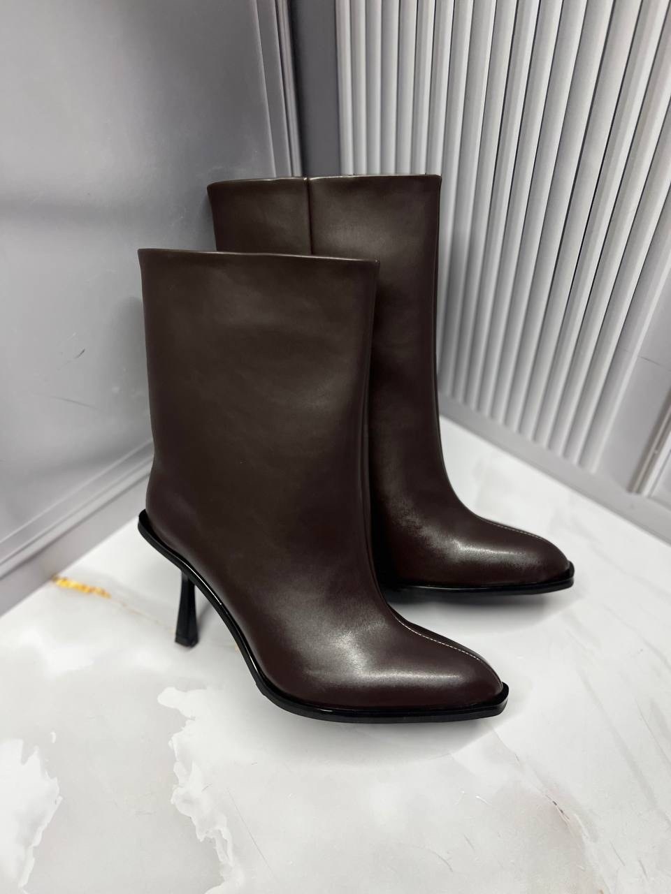 ,женские ботильоны с острым носком,женские ботинки из натуральной кожи на тонком каблуке с острым носком,ботильоны женские,сапоги каблуки