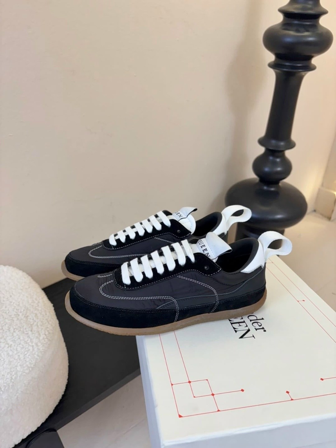 ,кроссовки брендовые,кроссовки женские alexander mcqueen,мейсон марджела кроссовки,женские кроссовки