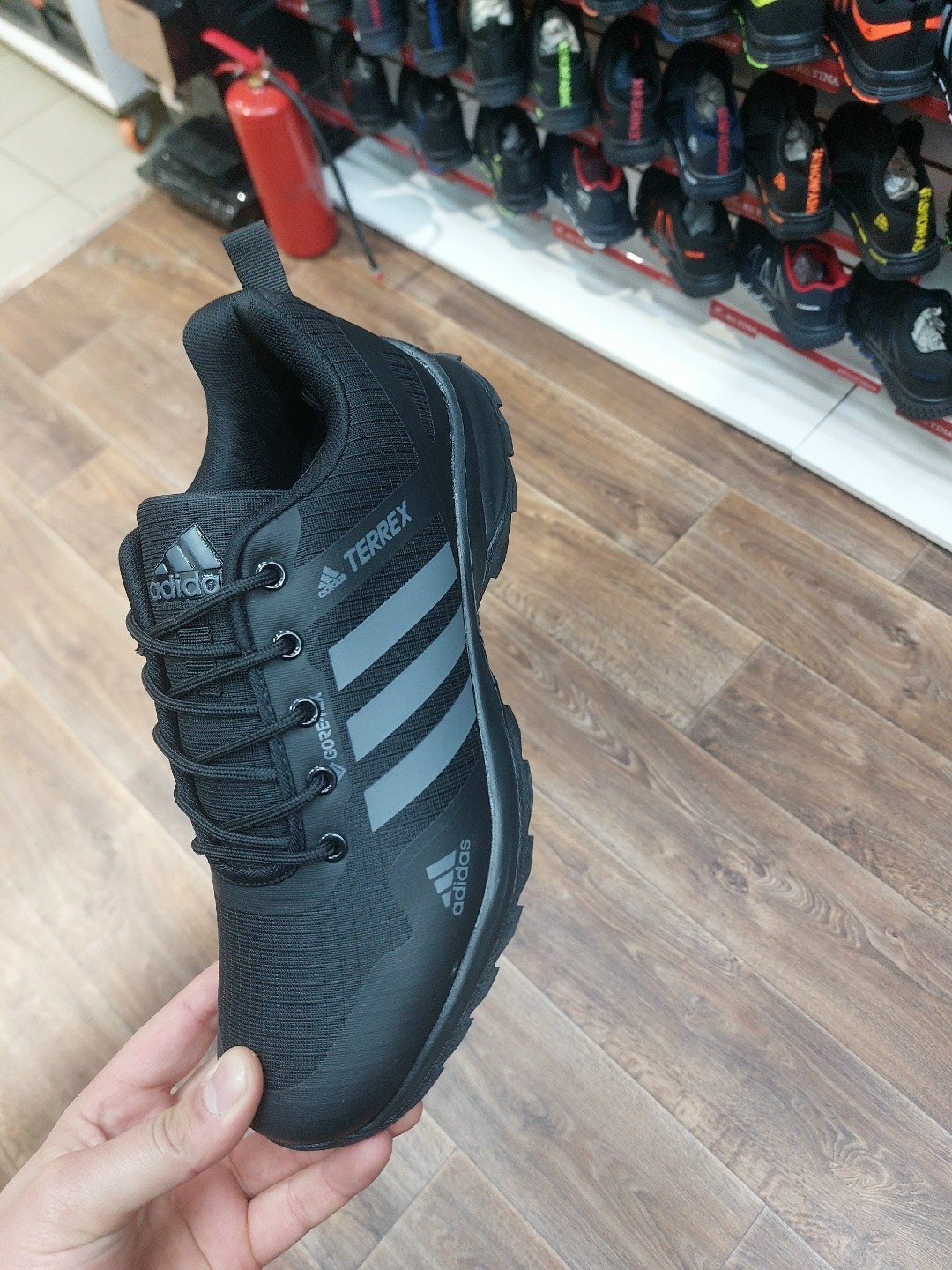 кроссовки черные адидас гортекс,кроссовки adidas,adidas мужские кроссовки,кроссовки адидас мужские,кроссовки adidas terrex