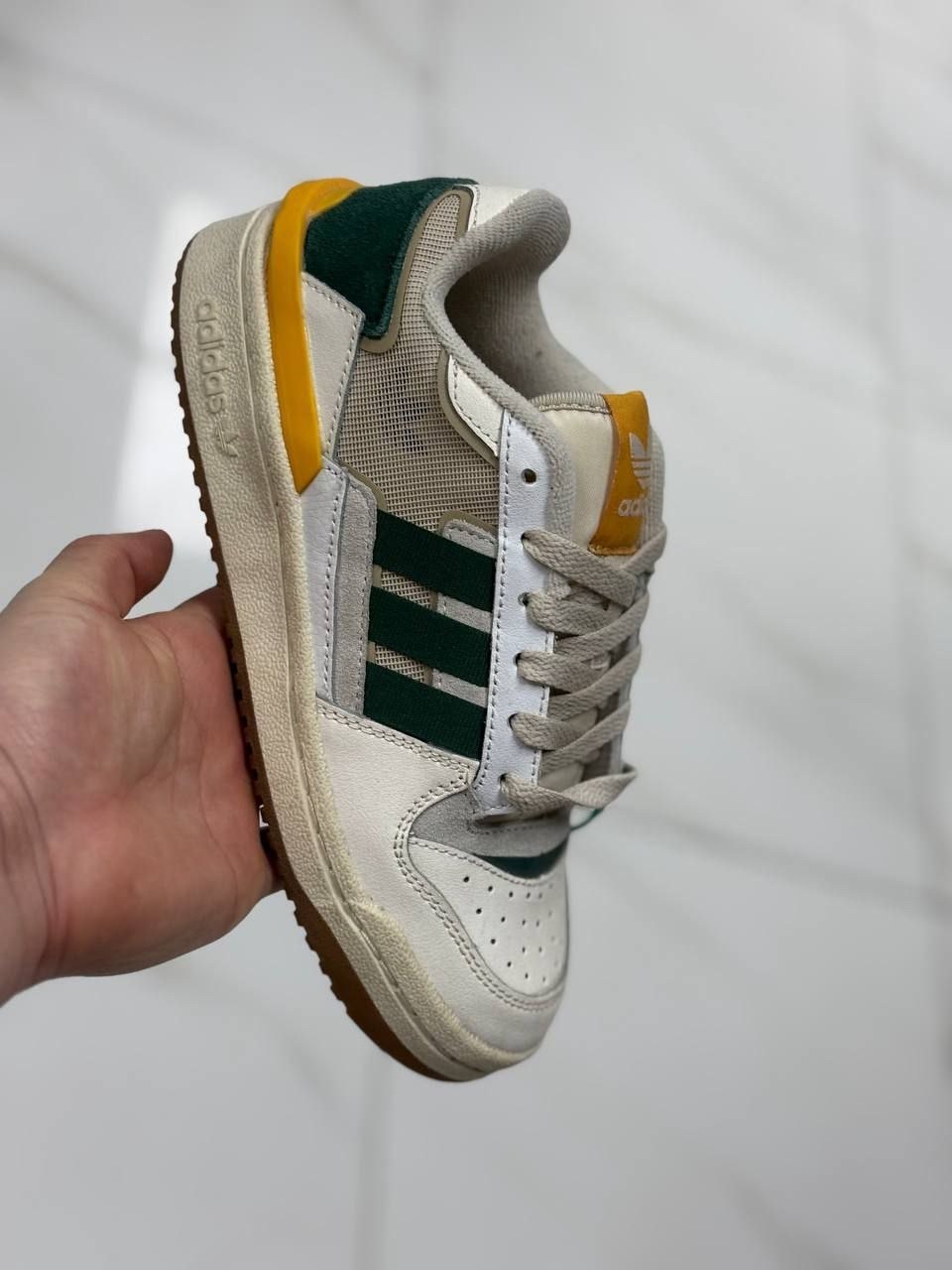 кроссовки adidas,кроссовки женские adidas,адидас аир форс,кроссовки женскиe,женские кроссовки adidas forum white silver