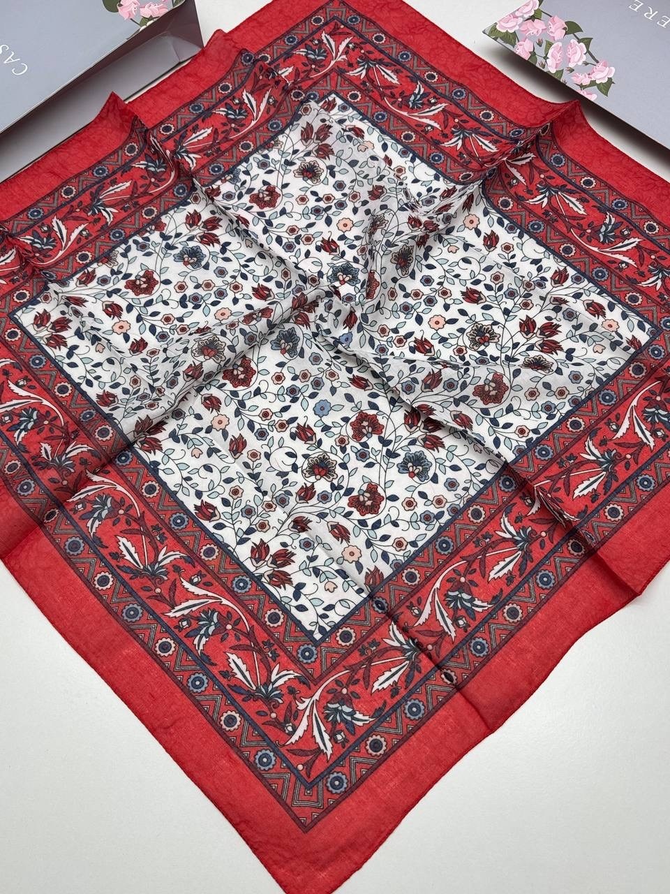 платок женский с рисунком,платки женские,платок женский с рисунком 60*60 см арт. 1219235,платок женский хлопок,платок 100х100 шелк