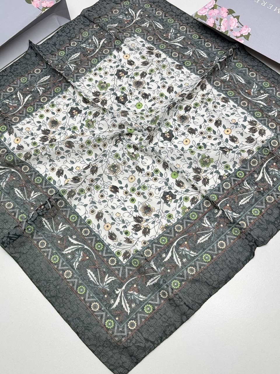 платок женский,платок женский с рисунком,красивый платок,платок,палантин платок