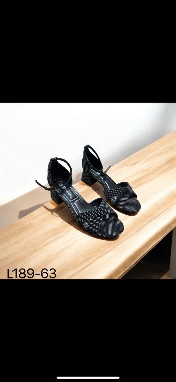 стильные босоножки,босоножки женские,босоножки,босоножки женские в горошек,босоножки сандалии poletto