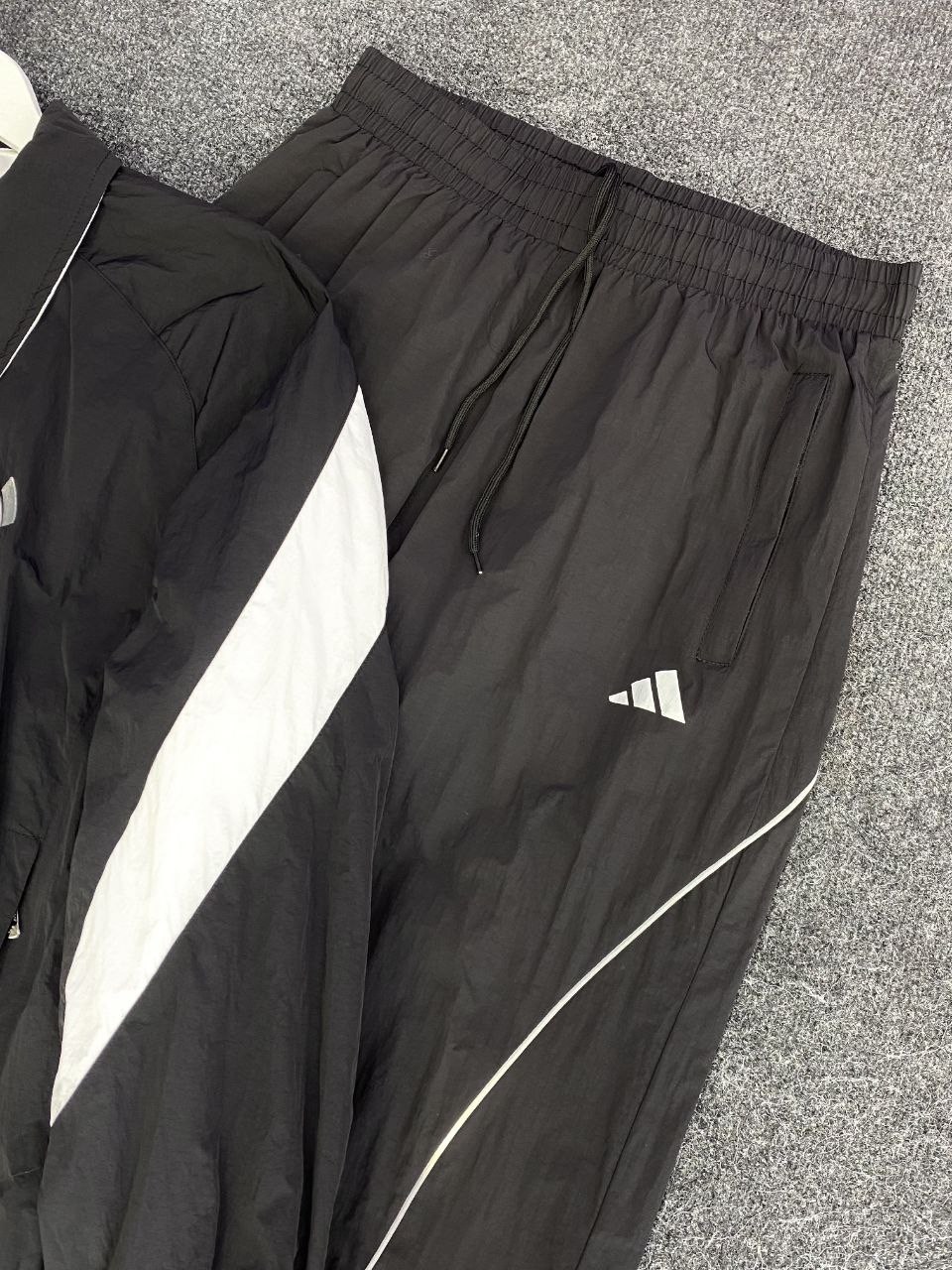 спортивный костюм adidas,спортивный костюм adidas 90х,костюм адидас 90е,спортивный костюм адидас,мужской спортивный костюм adidas