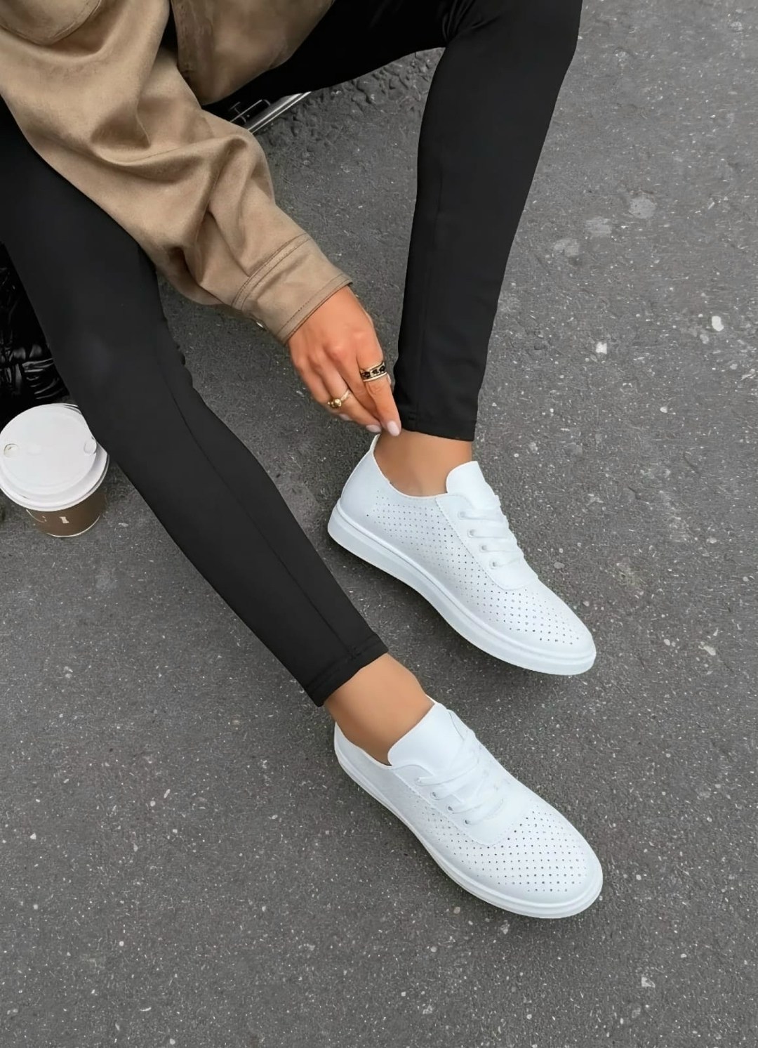 кеды женски,женские кеды,слипоны женские,,кроссовки женские с перфорацией