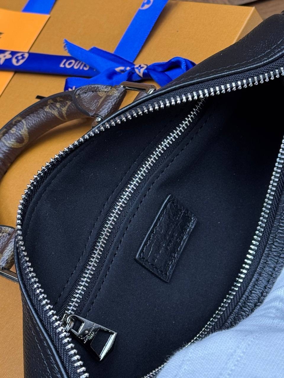 сумка женская louis vuitton,louis vuitton сумка на плечо,сумка louis vuitton,louis vuitton сумка на плечо кросс-боди,louis vuitton сумка женская на плечо кросс-боди