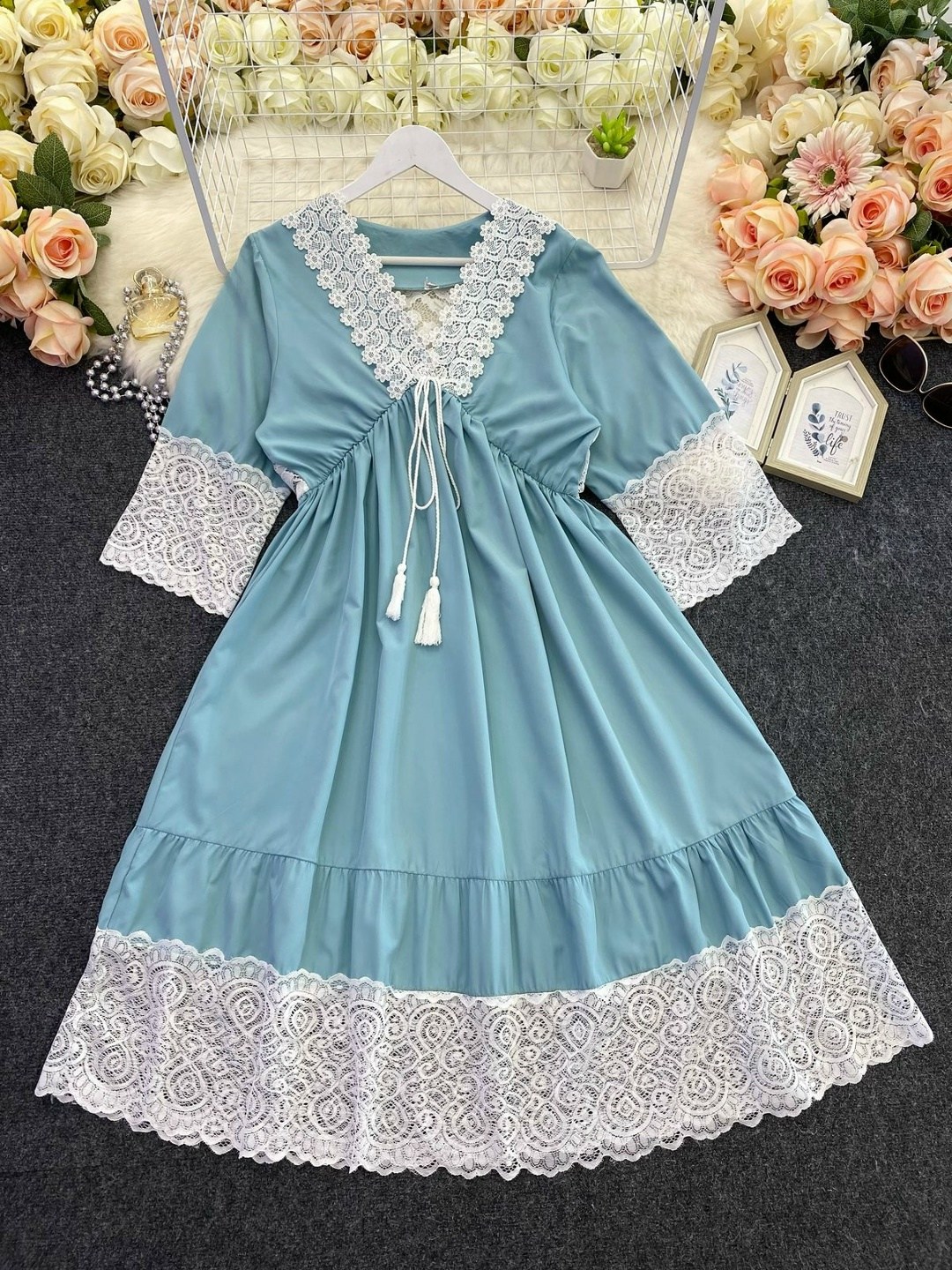 платье с кружевами,летнее женское платье,платье женское с кружевом,летнее платье,летнее платье с кружевом