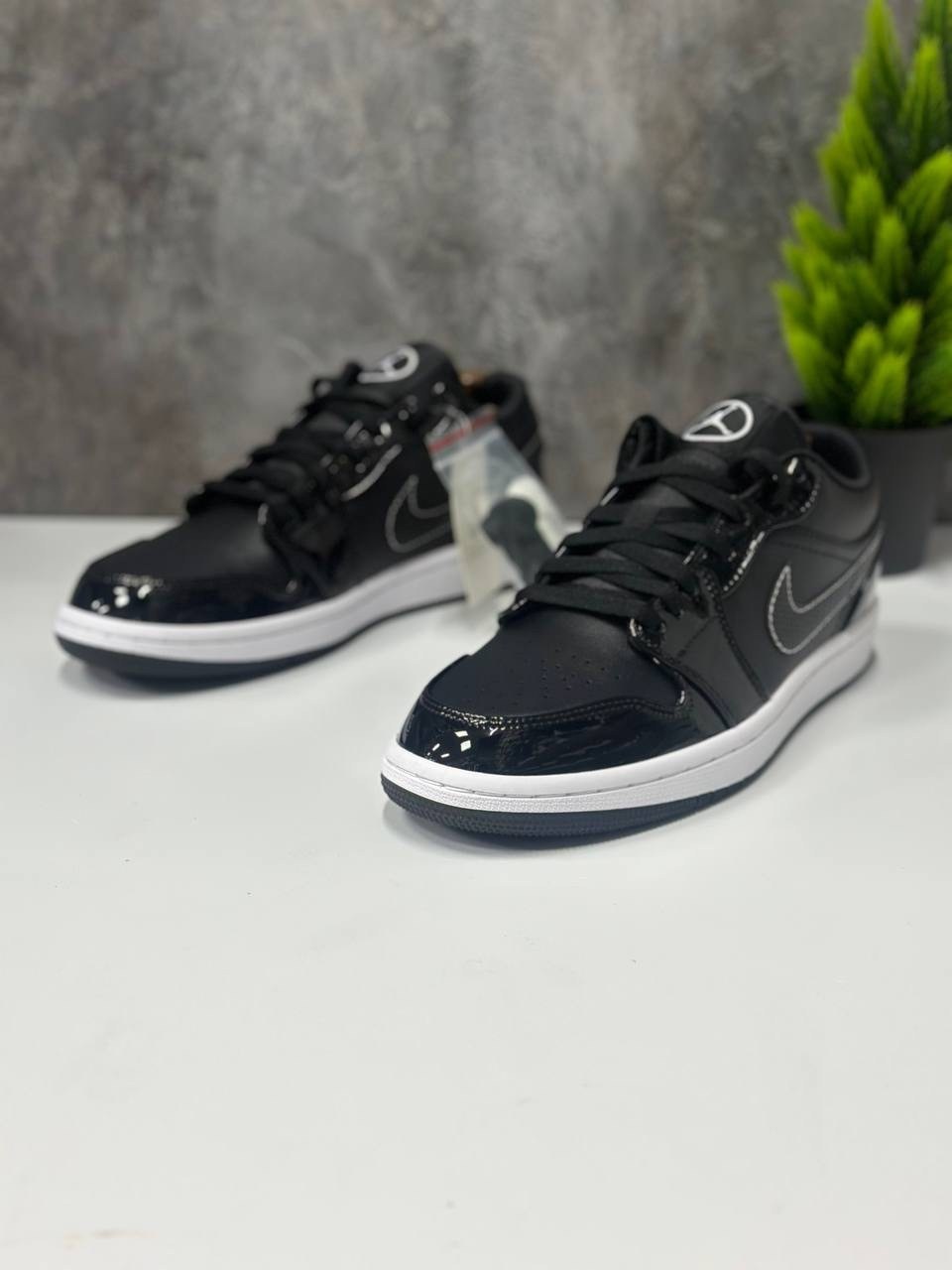 nike air jordan 1 low,nike air jordan 1 low se,carbon fiber jordan 1 low,кроссовки nike air jordan 1 low,air jordan 1 low all star 2026
