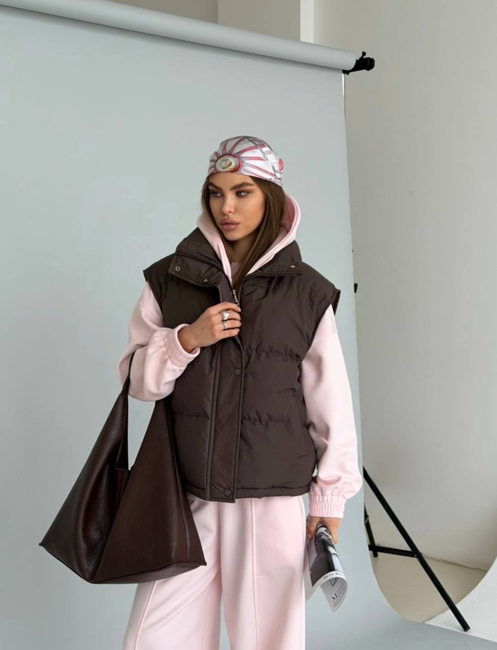 жилетка женская,жилет теплый,жилетка,стильная жилетка,жилетка укороченная