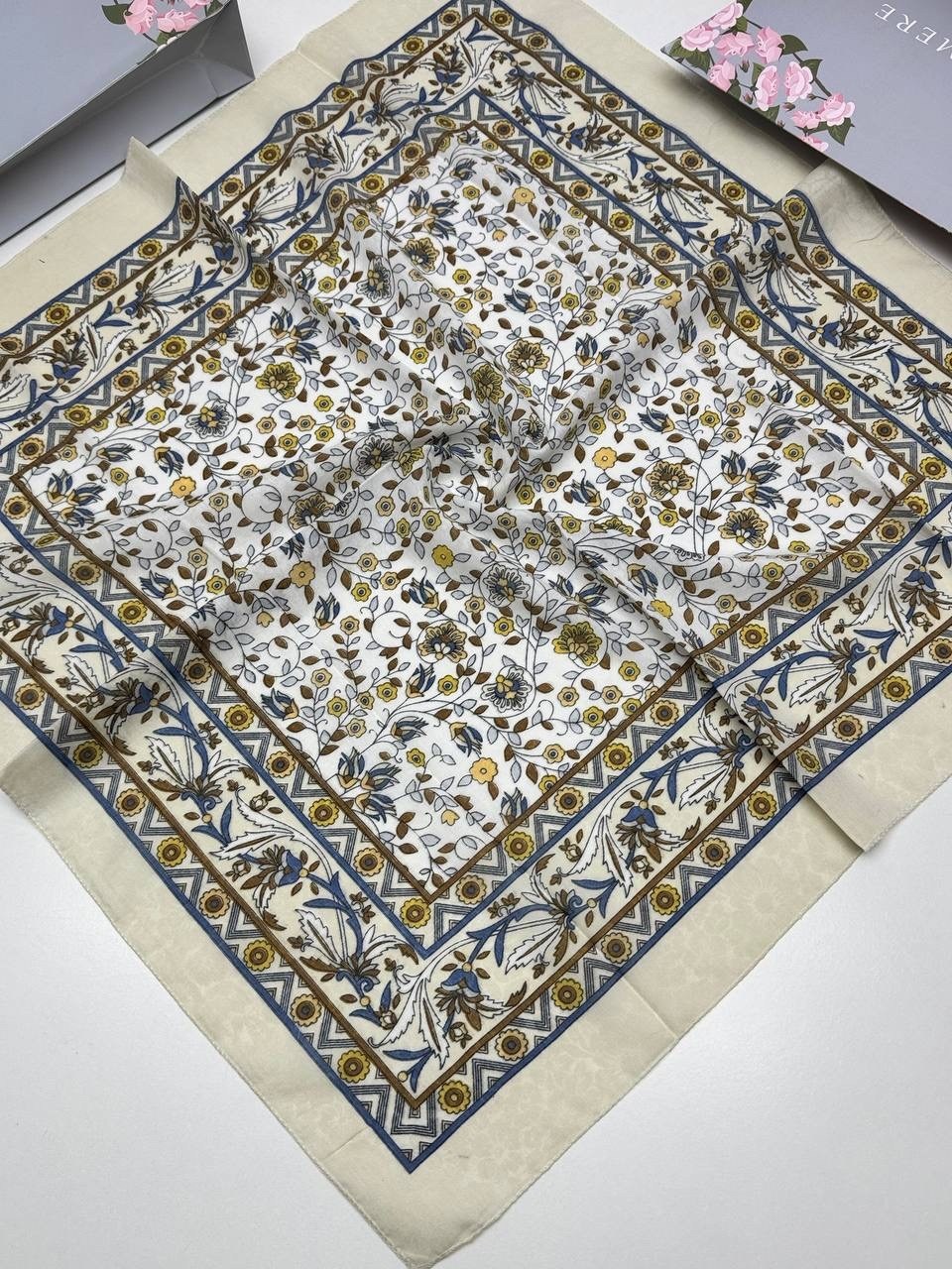 платок женский,платок женский с рисунком,красивый платок,платок,палантин платок