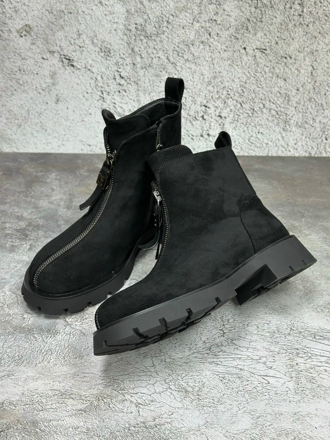 ботинки женские натуральная итальянская замша,ботинки женские,,юничел замшевые зимние ботинки,ботинки черный madella 016106339