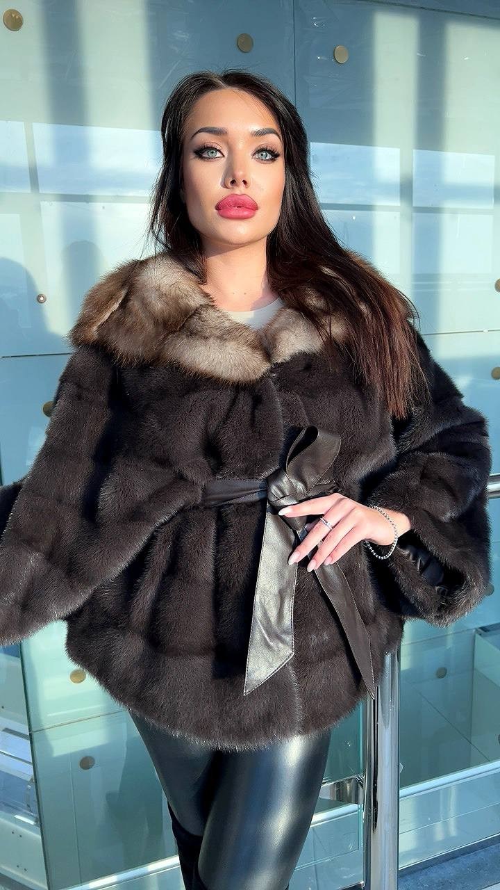 шубка из меха европейской норки с куницей,шуба норковая "летучая мышь" с капюшоном из куницы,шуба норка 2026 летучая мышь,европейский мех,шуба летучая мышь из норки с капюшоном из куницы