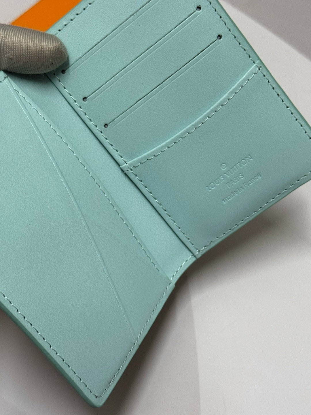 картхолдер louis vuitton,кошелек louis vuitton,обложка для паспорта louis vuitton,картхолдер луи виттон,мужские кошельки