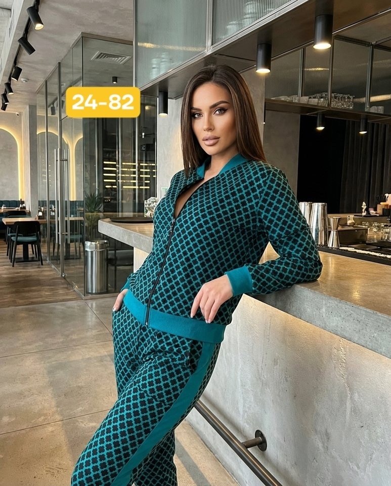 костюм двойка женский,трикотажный костюм,женские костюмы,стильные костюмы,костюм с брюками