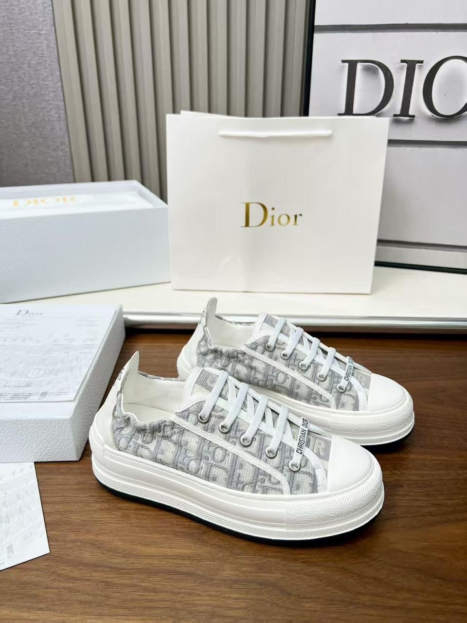 кеды christian dior,кеды dior женские,dior кроссовки,кеды dior,кеды dior walk'n dior женские 55101