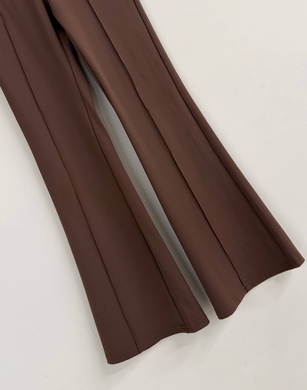 брюки клеш женские,брюки клеш,расклешенные брюки,спортивные брюки клеш,брюки с широкими штанинами