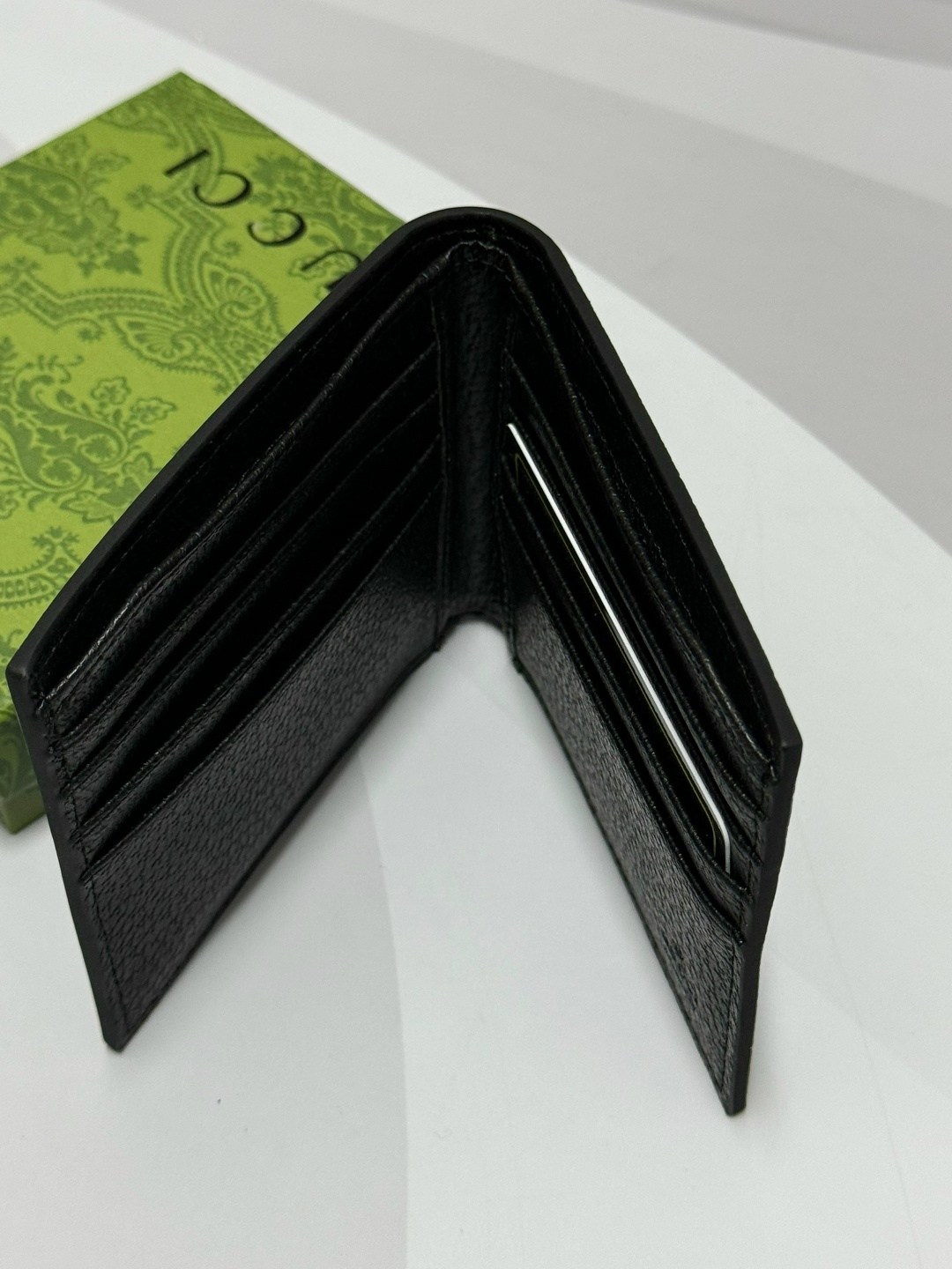 кошелек gucci,портмоне gucci,кошелек мужской,кошелек модный,портмоне мужской