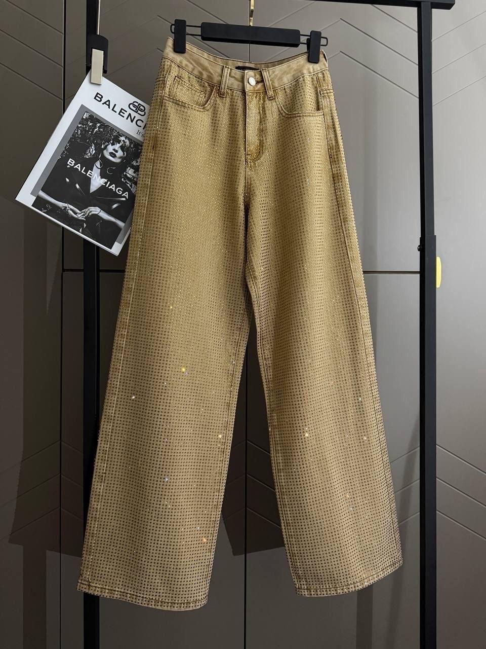 брюки с пайетками,блестящие брюки,образ с брюками палаццо с пайетками,блестящие брюки для женщин,брюки с пайетками блестящие