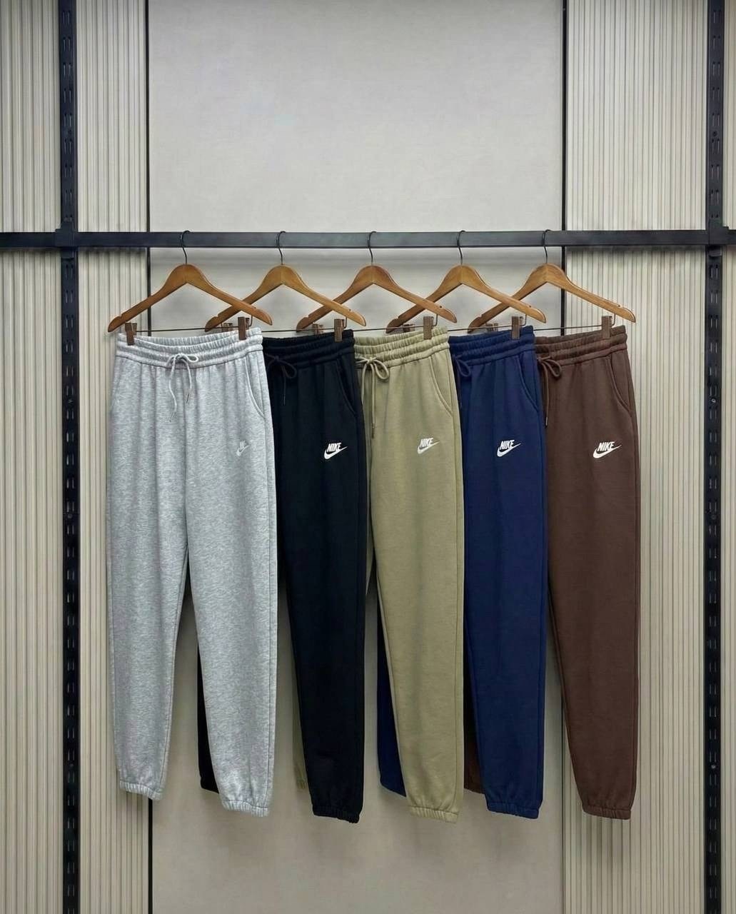 брюки спортивные,мужские спортивные брюки,спортивные штаны,брюки мужские,мужские спортивные штаны