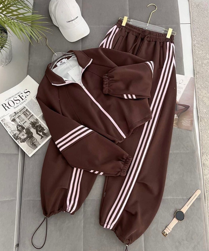 комплект одежды adidas sportswear,спортивный костюм,спортивный костюм женский,костюм женский,новый костюм