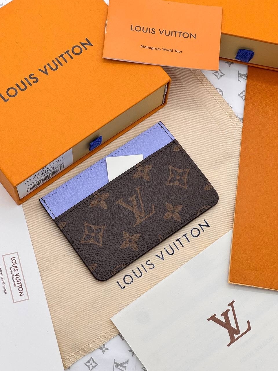 картхолдер louis vuitton,визитница картхолдер louis vuitton,кошелек louis vuitton,картхолдер луи виттон,обложка на паспорт louis vuitton