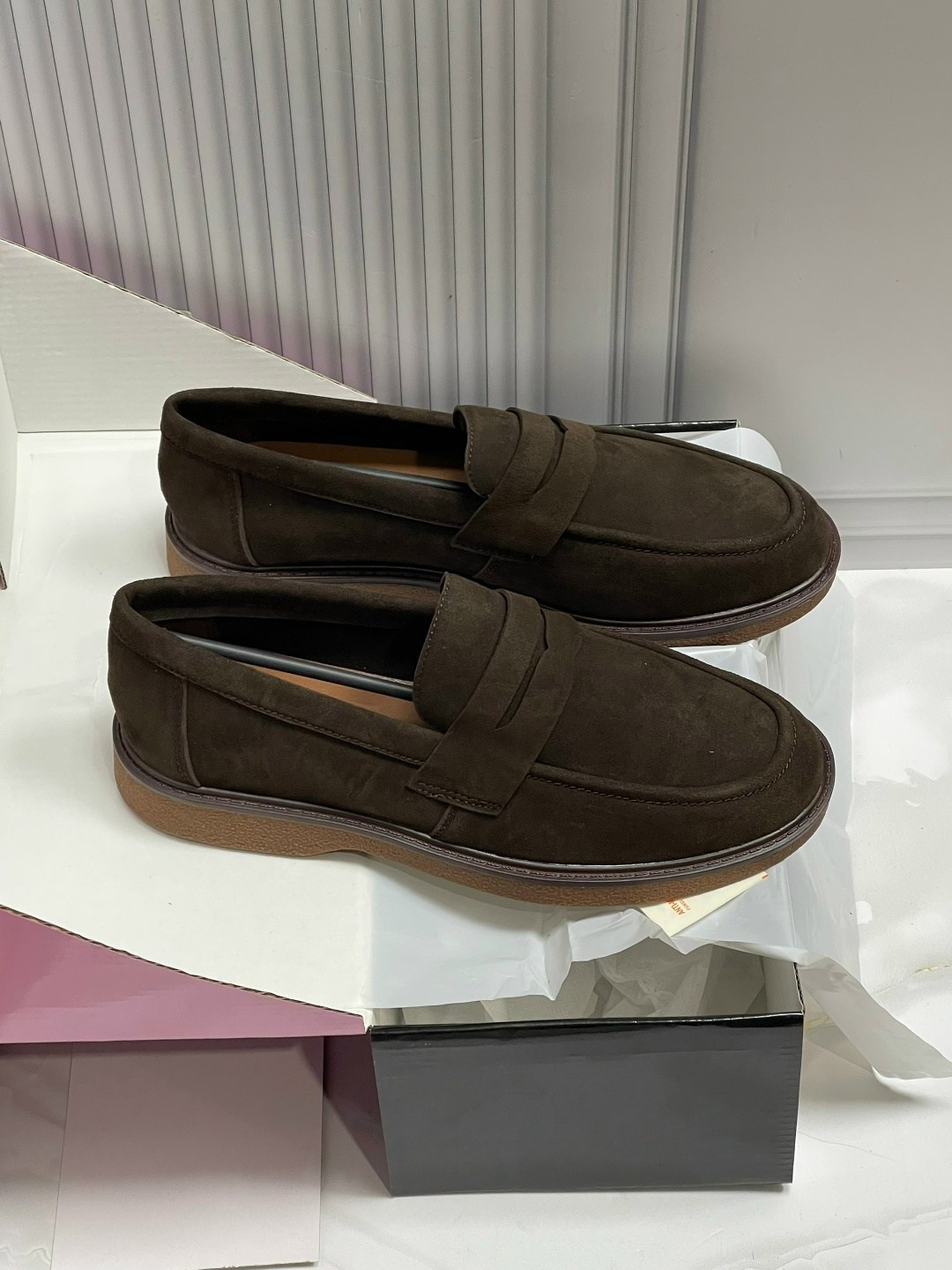 замшевые лоферы,,женские замшевые лоферы,loro piana лоферы мужские,лоферы замшевые коричневые