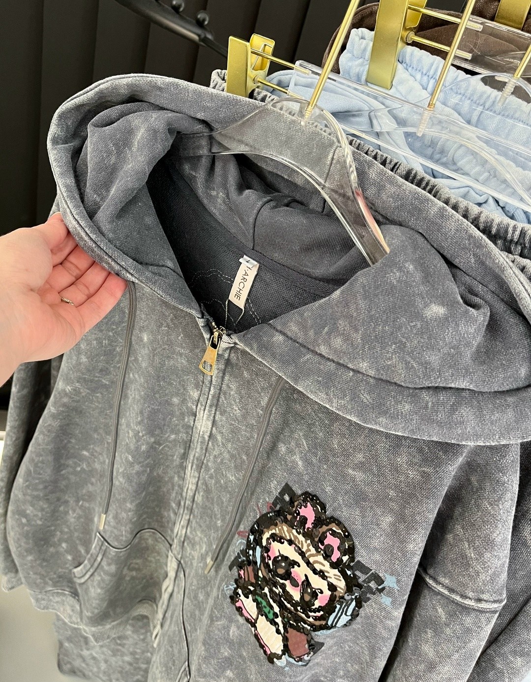 женский спортивный костюм из премиальной варенки,велюровый костюм,спортивный костюм,женский костюм,костюм теплый