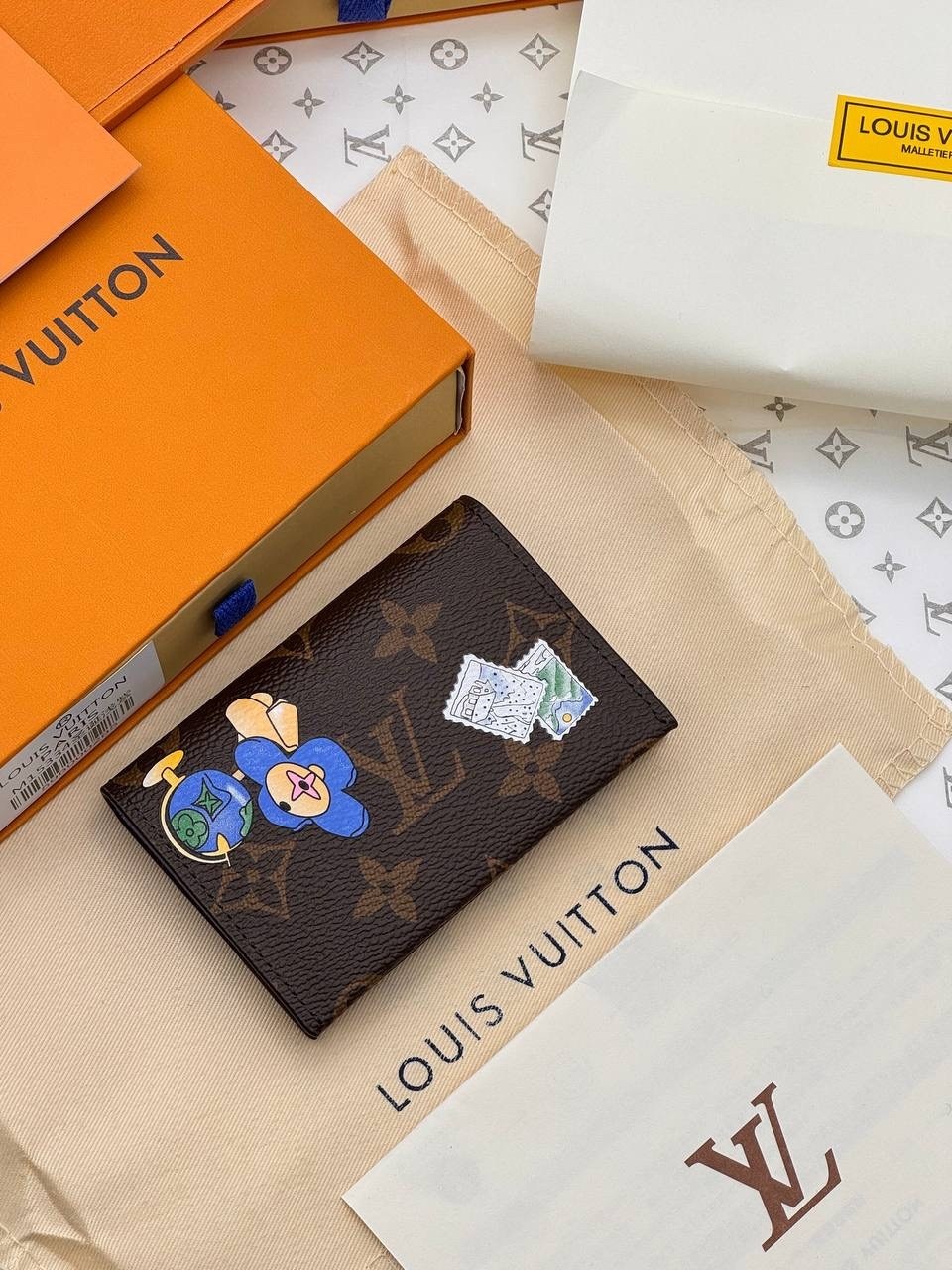 обложка на паспорт louis vuitton,louis vuitton картхолдер,кошелек louis vuitton,портмоне кошелек louis vuitton,кошелек женский луи виттон