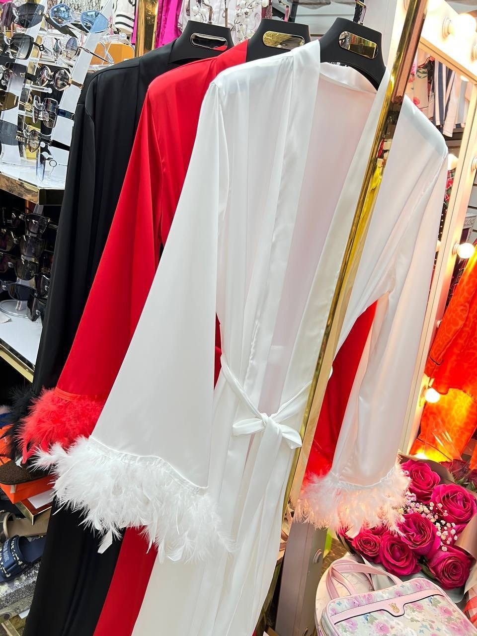 халат с перьями,шелковый халат,халат,женский халат