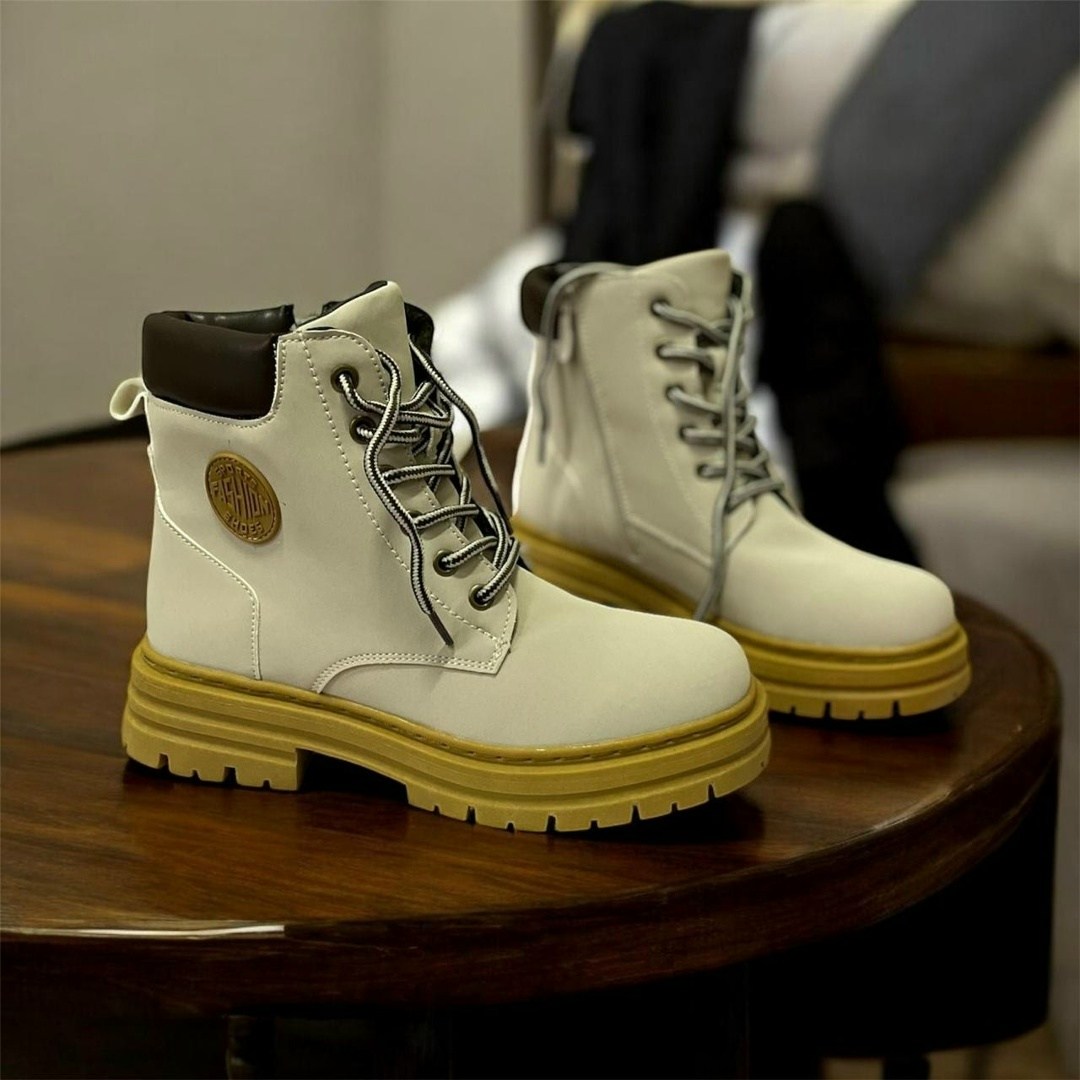 ,ботинки женские,ботинки модные, женская зимняя,ботинки молочного цвета