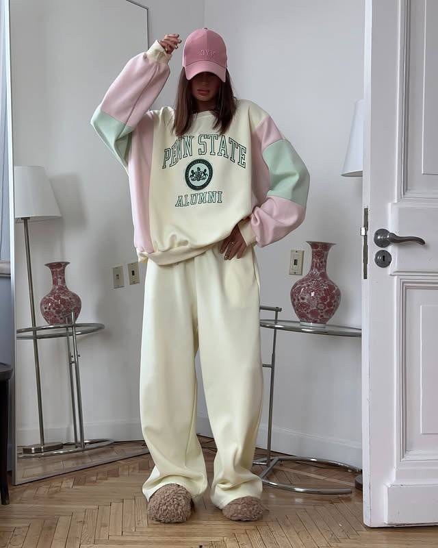 трикотажные костюмы,комплект одежды,спортивный костюм,костюм