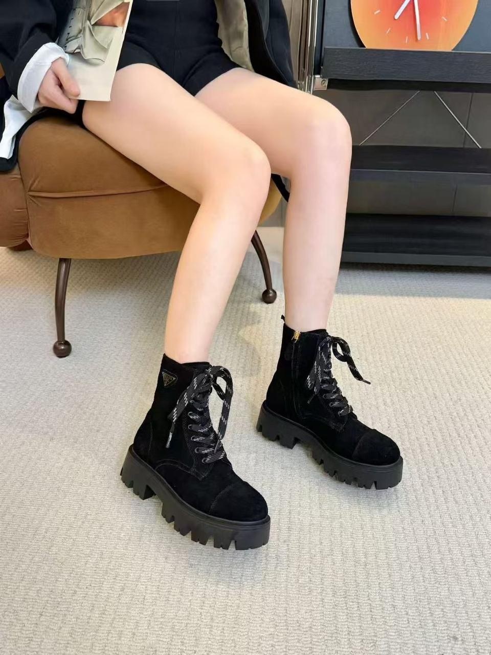 ,женские ботинки,замшевые ботинки,зимние ботинки прада,ботинки