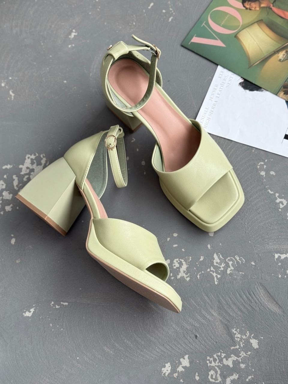 женские босоножки,босоножки зеленые,изумрудные босоножки,модные босоножки,босоножки на каблуках