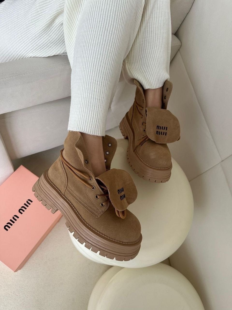 ботинки замшевые miu miu,,ботинки миу миу натуральные замшевые,ботинки миу миу натуральные замшевые miu miu,ботинки miu miu