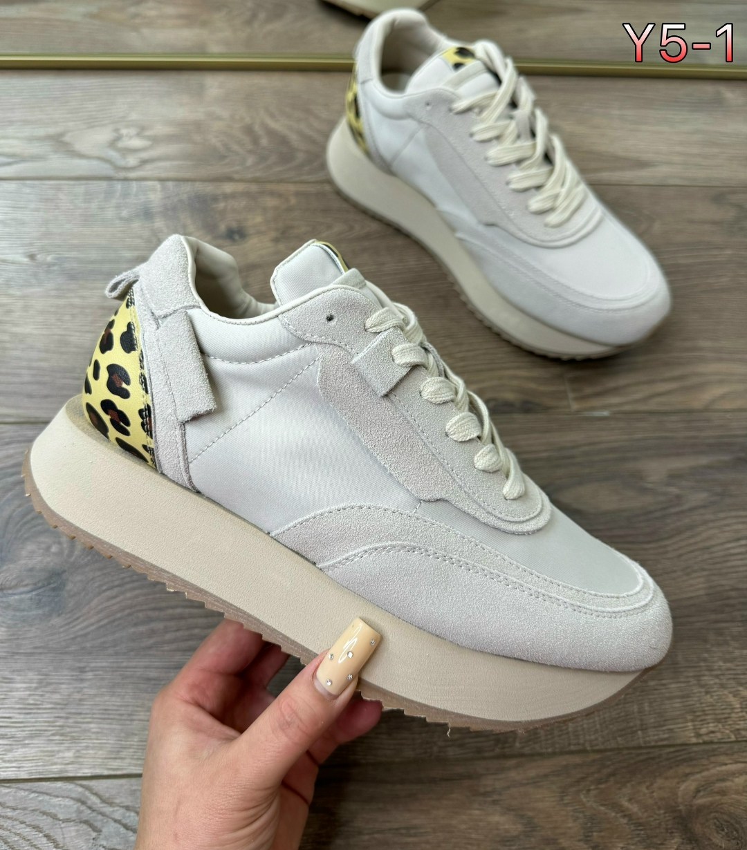 кроссовки женскиe,, женская,кроссовки бежевые,спортивная