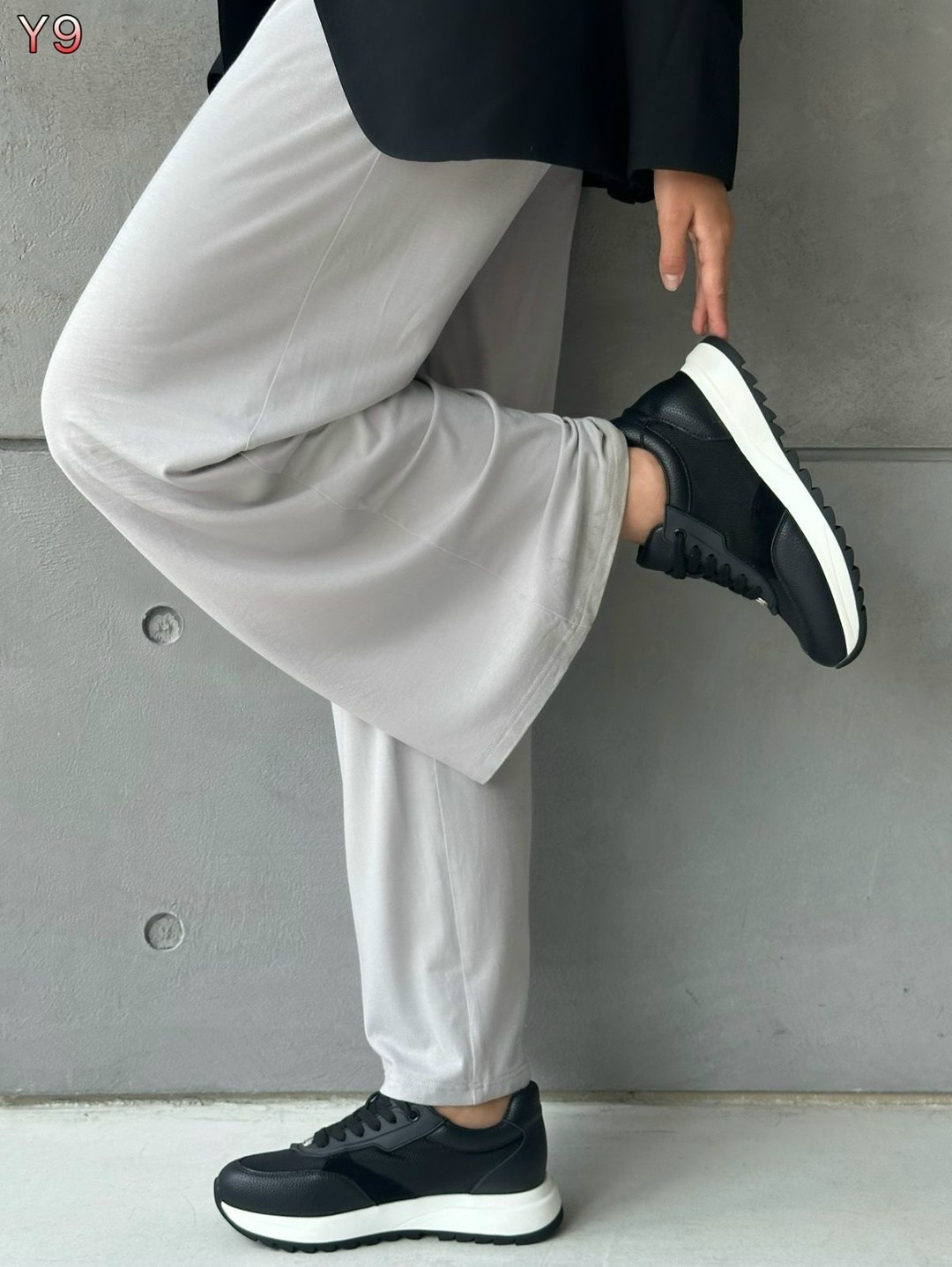 ,кроссовки женскиe,кроссовки бежевые,кроссовки с перфорацией,кроссовки комбинированные