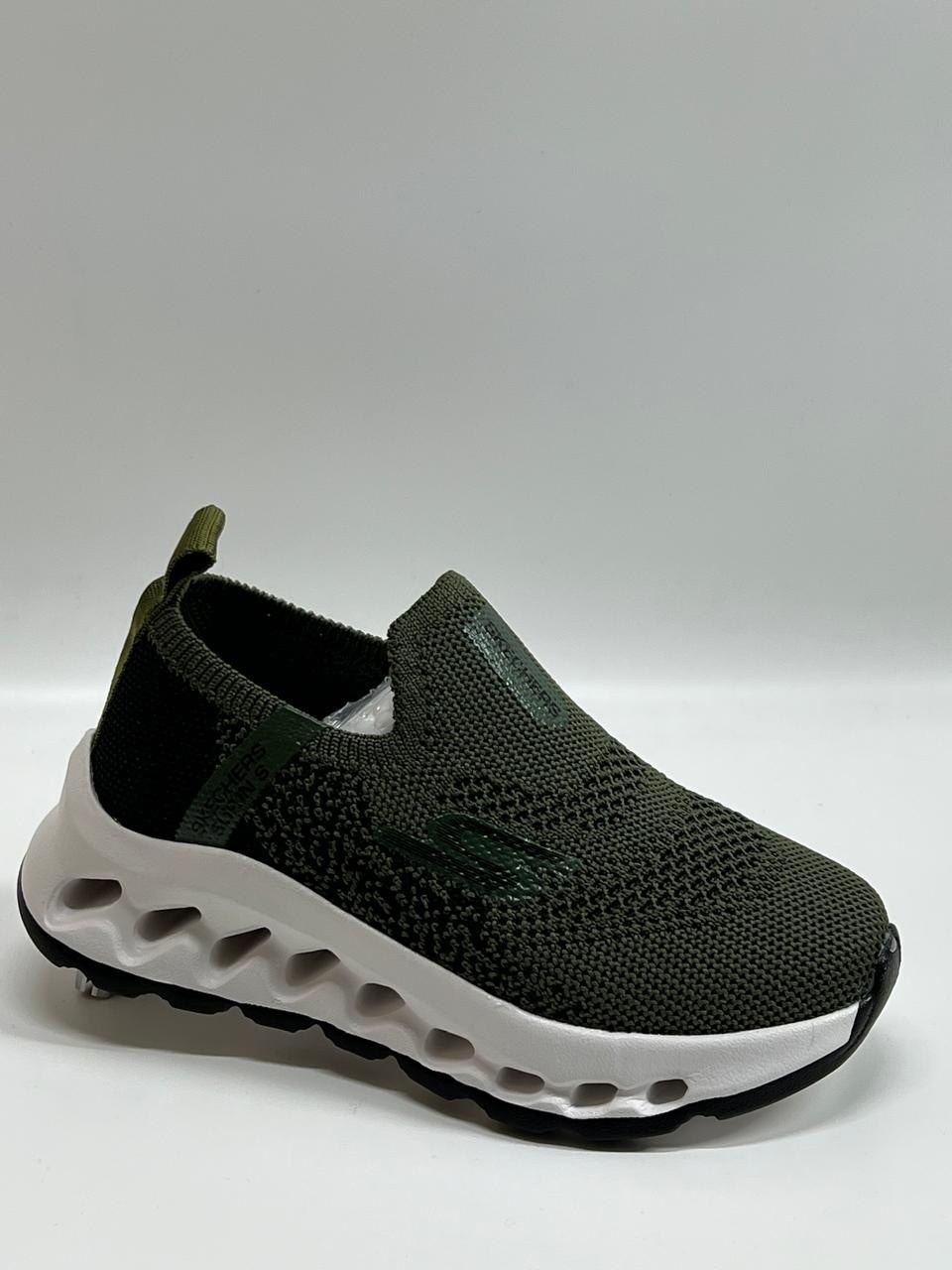 ,crosby кроссовки,спортивная ,повседневные кроссовки,кроссовка